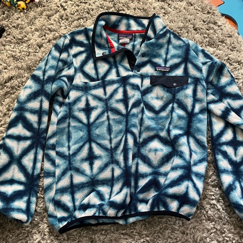 Patagonia synchilla t strap blue tie dye pull over size m